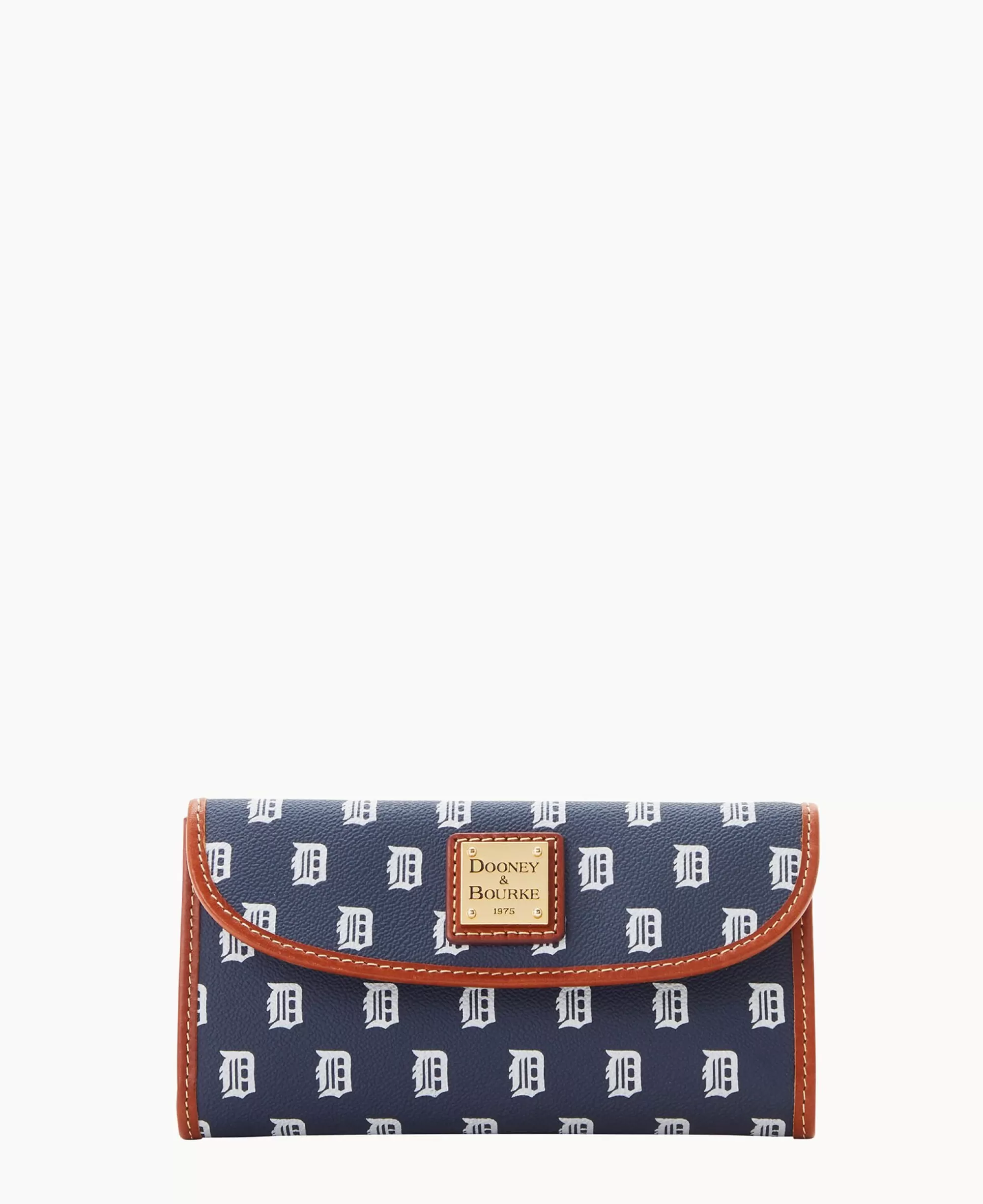 Dooney & Bourke Grab and Go | Clutches^MLB Continental Clutch