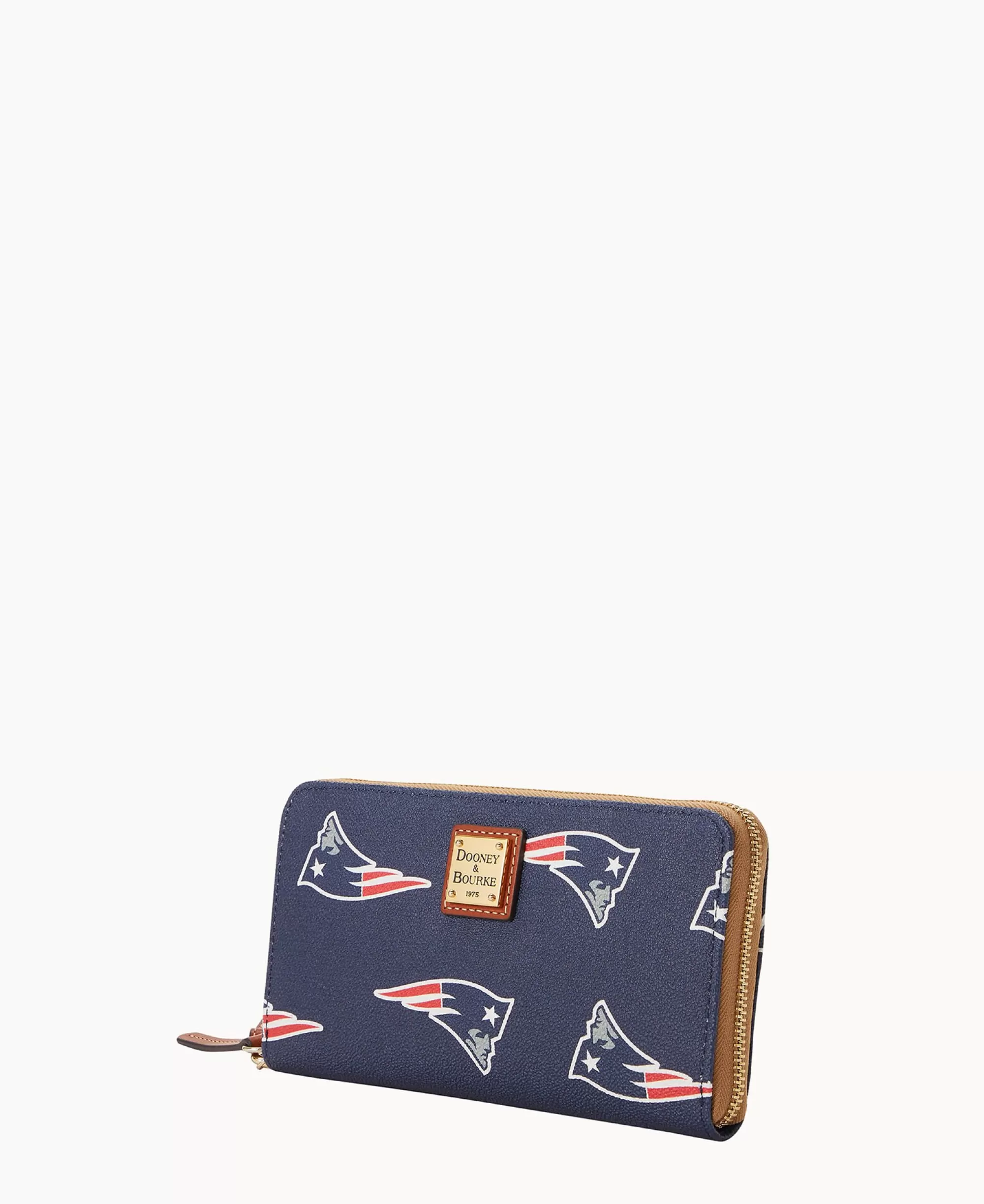 Dooney & Bourke Grab and Go | Wristlets^NFL Large Zip Around Wristlet